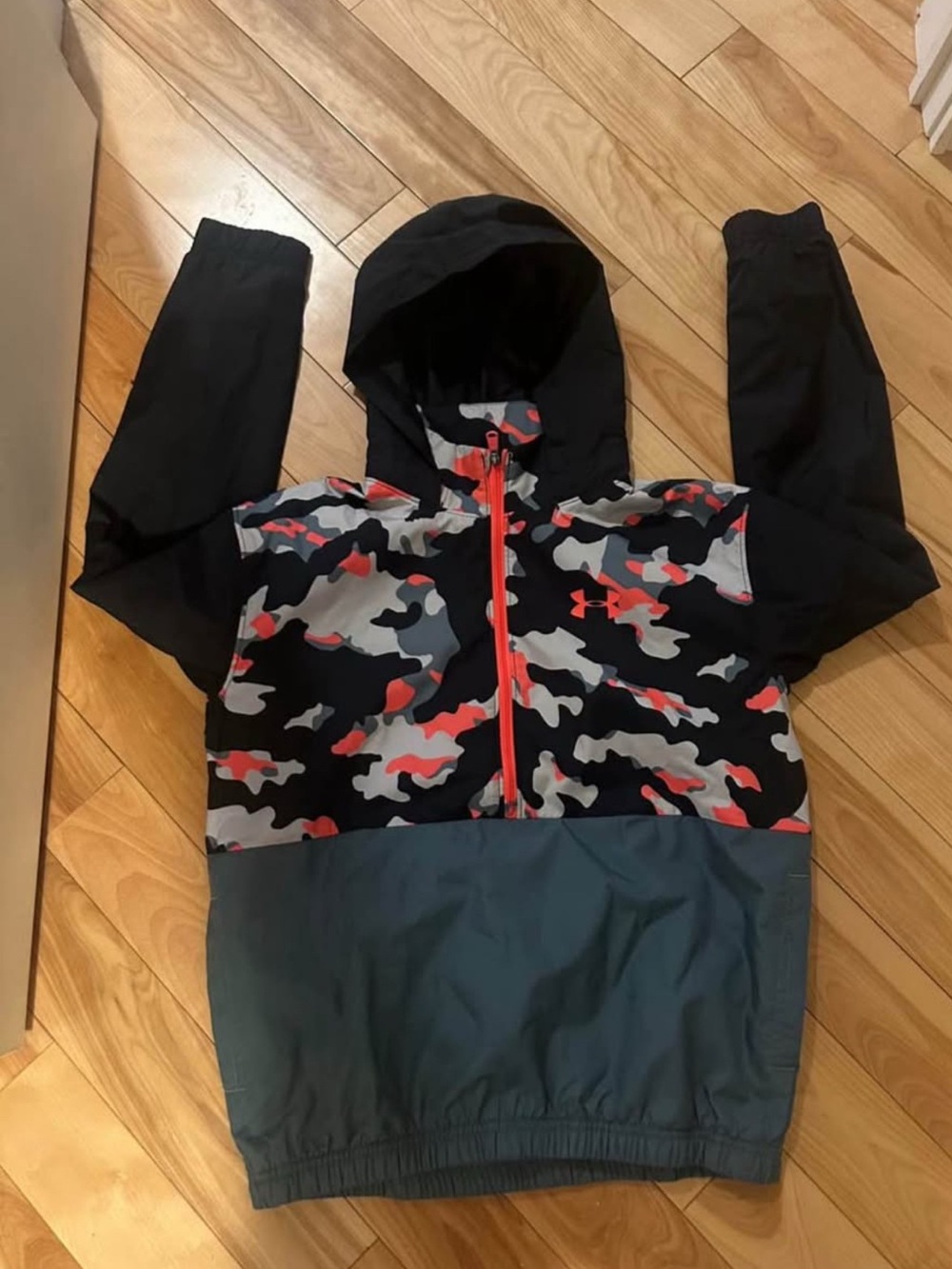Under Armour Kids Hooded Half-Zip Camo Pullover Jacket - Black, Gray & Red